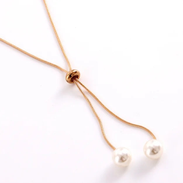 Lariat Style Pearl Necklace