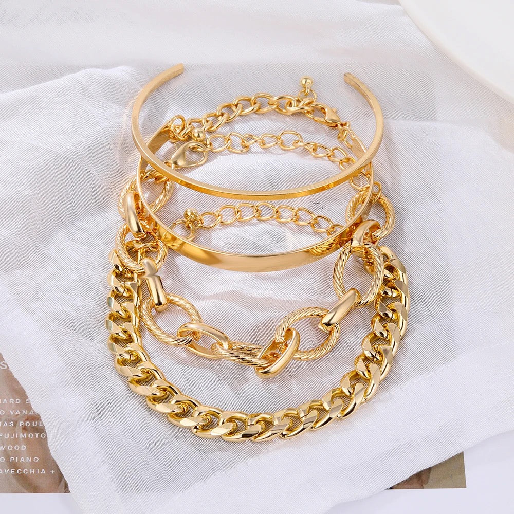 Gold Charm Bracelet Set